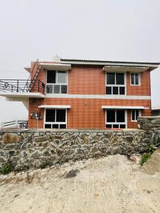 Kodai sunrise valley view