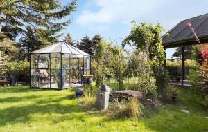 3 Bedroom Nice Home In Hjørring