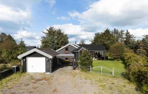 3 Bedroom Nice Home In Hjørring