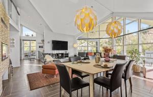 3 Bedroom Nice Home In Hjørring