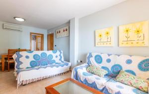 2 Bedroom Cozy Apartment In San Javier