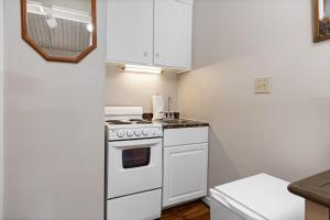 Mountain Inn Lodge 82 with Wintergreen Advantage