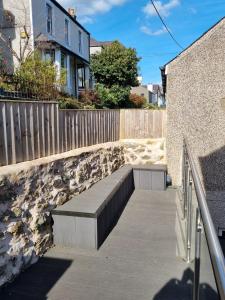 Ferrymans Cottage - Iconic Listed Building