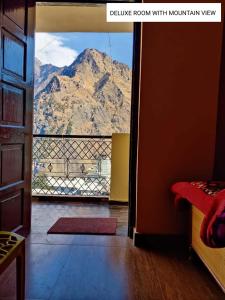Odyssey Stays Joshimath - Near Narsingh Temple