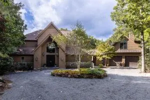 Orchard House with Wintergreen Advantage - Timber Ridge