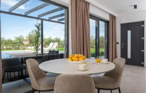 Gorgeous Home In Bale