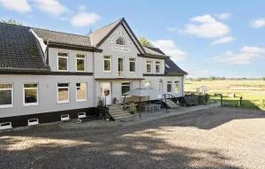 Gorgeous Home In Padborg With Wifi - Padborg
