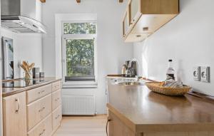 Gorgeous Home In Padborg With Wifi