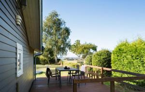 3 Bedroom Gorgeous Home In Bogø By