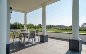 Cozy Apartment In Kamperland