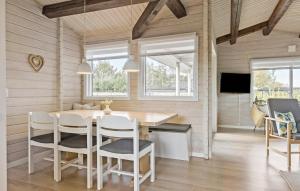 3 Bedroom Beautiful Home In Sydals