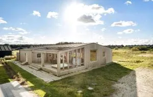 6 Bedroom Cozy Home In Løkken - Åsendrup