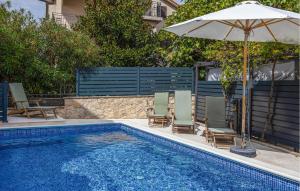 4 Bedroom Lovely Home In Selce