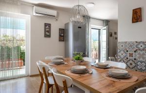 Gorgeous Apartment In Fazana With Wifi