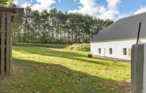 Beautiful Home In Grenaa With Wifi