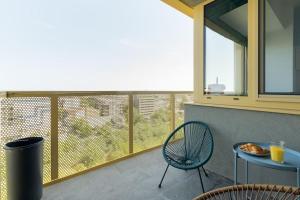 Blue Lagoon-1 BR Amazing Balcony