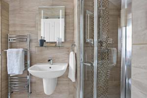 Standard Double Room room in Kings Lodge