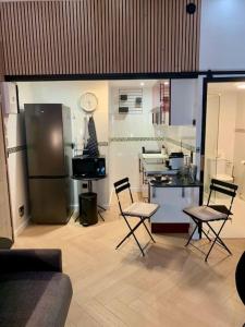 Appartements Le Doux Mer - Studio Royan Hyper Centre - Classe 3 etoiles - 2 pers - 150m plage : photos des chambres