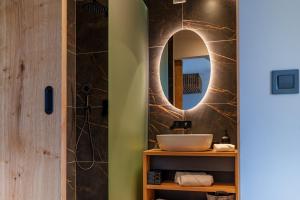 Tourist Farm HOTEL FROST