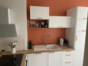 Appartements Le P'tit Montjoux - Appart avec Jardin proche gare : photos des chambres