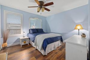 Seaside Escape w Pool 5 Min Walk to Beach