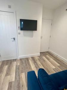 2 Bed Preston City Centre Flat - Sleeps 4 with parking