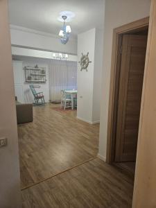 Apartament modern 2 camere,complet utilat,cu balcon si Vedere la mare-Zoorba