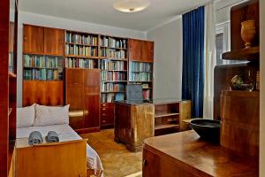 AFI Mall 3 Bedrooms Apartment - Perfect for Families or Groups