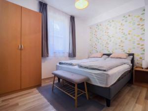 Apartments in Balatonboglar 18174