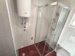 Family-friendly apartments with swimming pool Sabunike, Zadar - 11837