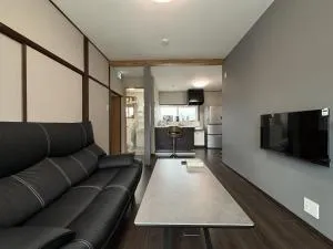 コリーヌ小山 - Uki