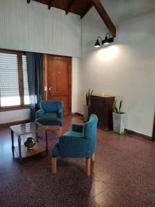 Casa pinamar cuatro ambientes grandes Cecilia jabs