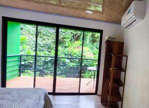 Sunshine Sanctuary Boutique Jungle Lodge