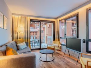 Appartement neuf avec terrasse, SPA et parking inclus - 6 pers - FR-1-352-103