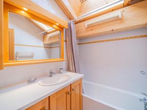 Grand appart 3 pièces, 8 pers, garage, wifi, La Clusaz - FR-1-437-114