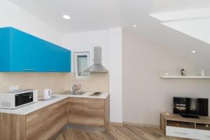 Apartments Marmo - Superior One Bedroom Apartment with Balcony and Sea View Apartman 3