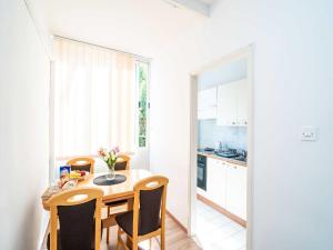 Apartment Joky - One-Bedroom Apartment