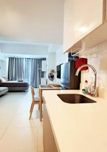 38 Park Av, New & Modern Studio in Cebu IT Park