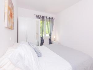 Apartment with 1 room and terrace