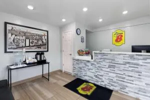 Super 8 by Wyndham Paducah I-24 Exit 4 - Calvert City