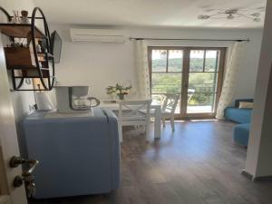 Apartments Villa Kameja - One Bedroom Apartment with Balcony and Nature Reserve View Zeleni