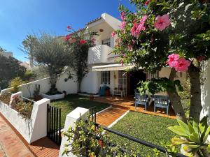 LA CALETA Beach & Golf House