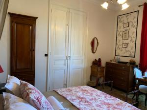 B&B / Chambres d'hotes La Maison du Magistrat : photos des chambres