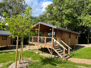 Campings La Buissonniere Lodges : photos des chambres