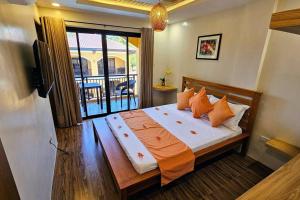 Villa Naranja Pagudpud - Biondo