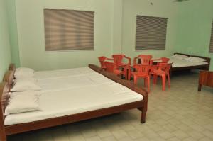 VALLI HOTEL