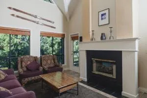 POWDERHORN 309 Spacious 3BR Condo Roof Top Hot Tub Shuttle To Lifts - Pemberton