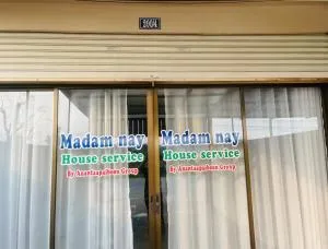 Madam nay house service - Ban Li Khai