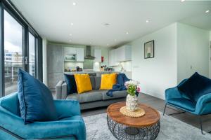 Elegant Luxe Penthouse in Whitechapel