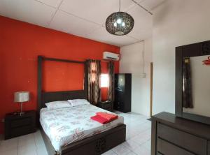 Balinese Villa at Seri Kembangan12 to15 pax